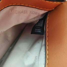 Picture of Michael Kors Wallets _SKUfw242017912fw